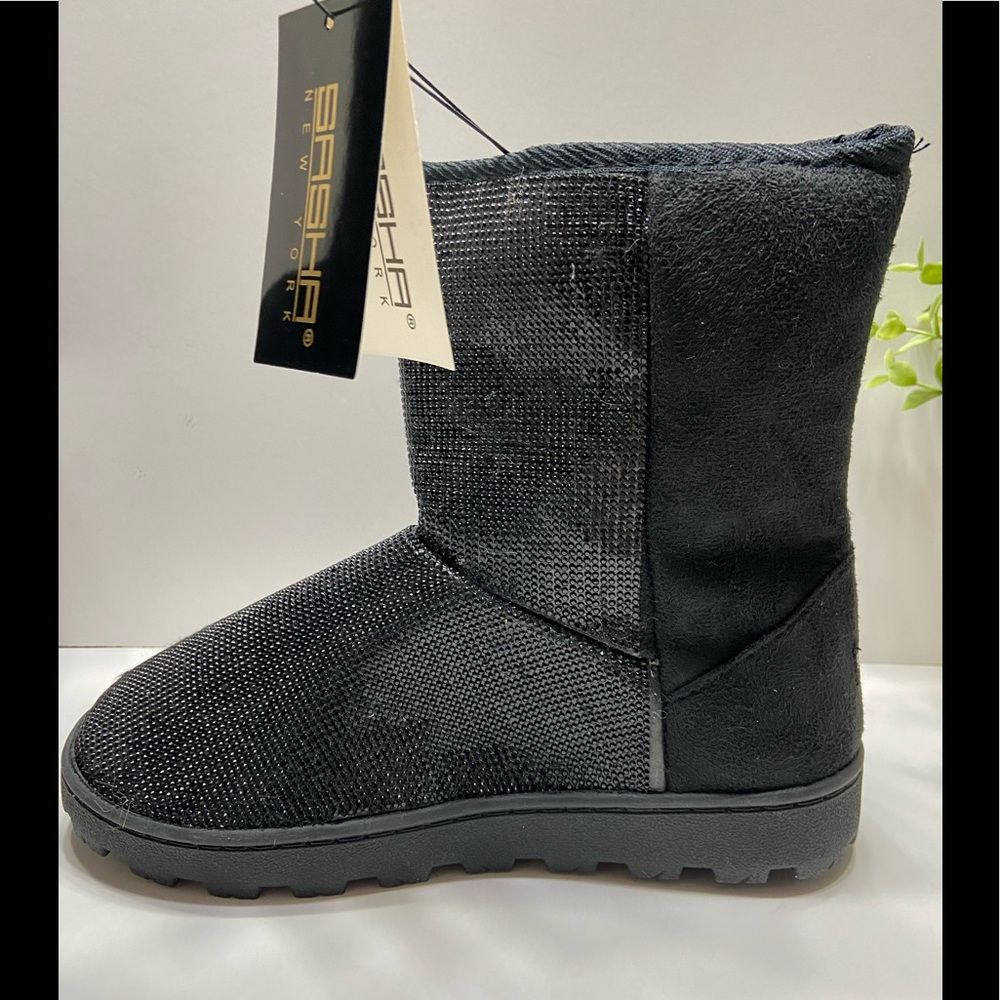 NEW Sasha Taylor Women’s Slip On Rhinestone Faux Fur Boots Black 7, 8 - Picture 6 of 9